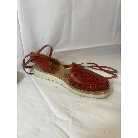 Segura Shy lace up  tooled leather sandal Boho  size 6 - Picture 6 of 13